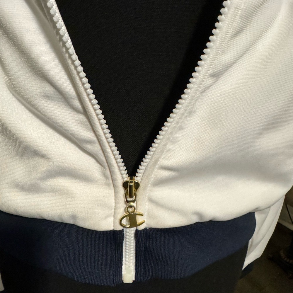 Champion jacket - Picture 3 of 7